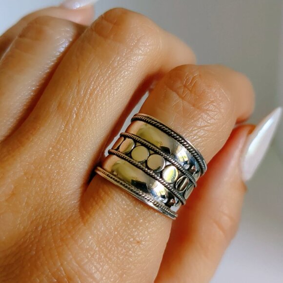 Concave Bali Ring, Sterling Silver Ring, Wide Light Band Ring, Statement Ring - Picture 5 of 10